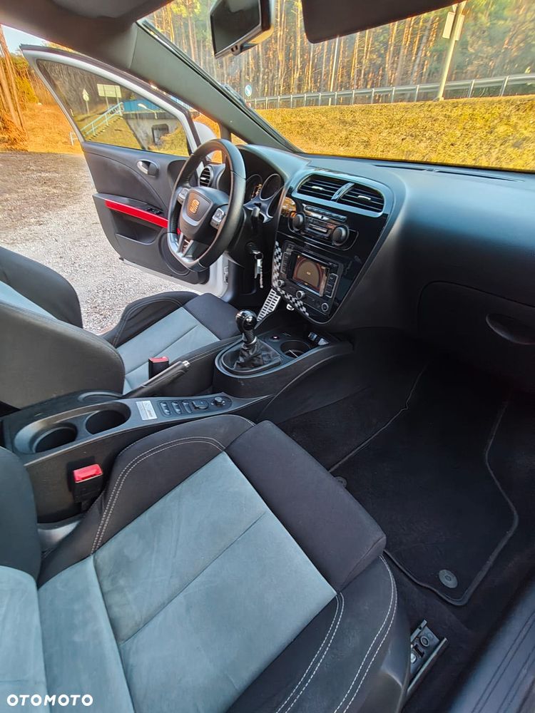 Seat Leon 2.0 T FSI Cupra R - 14
