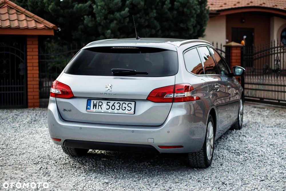 Peugeot 308 - 6
