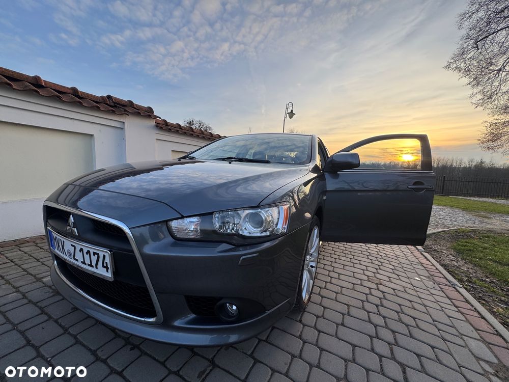 Mitsubishi Lancer - 26