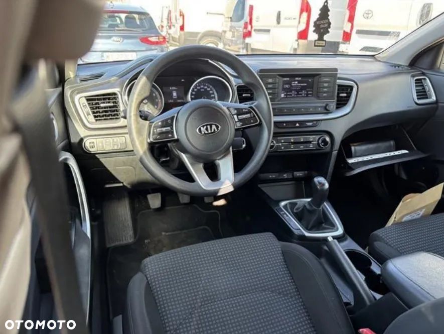 Kia Ceed 1.0 T-GDI S - 12