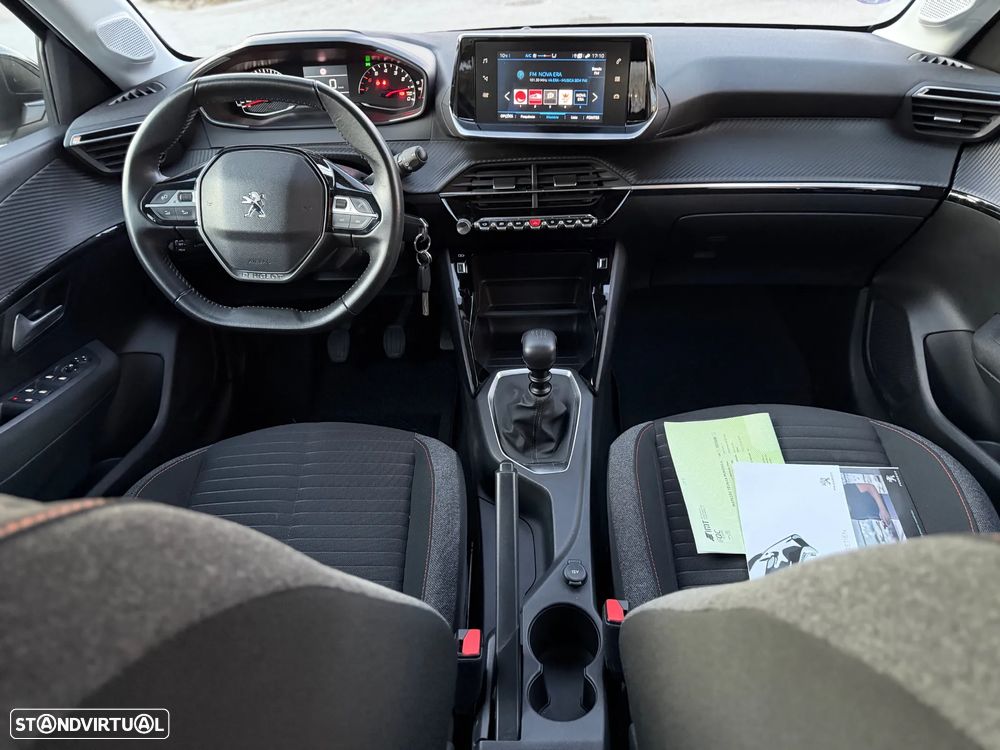 Peugeot 208 1.2 PureTech Active - 4