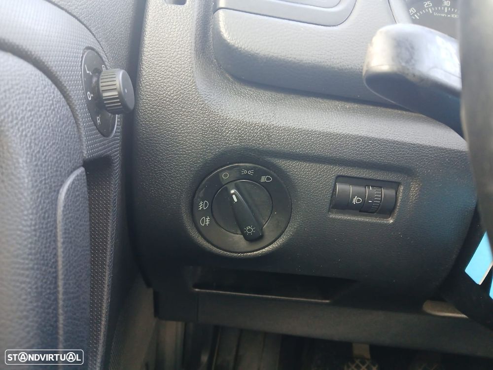 Skoda Fabia 1.6 Elegance - 17