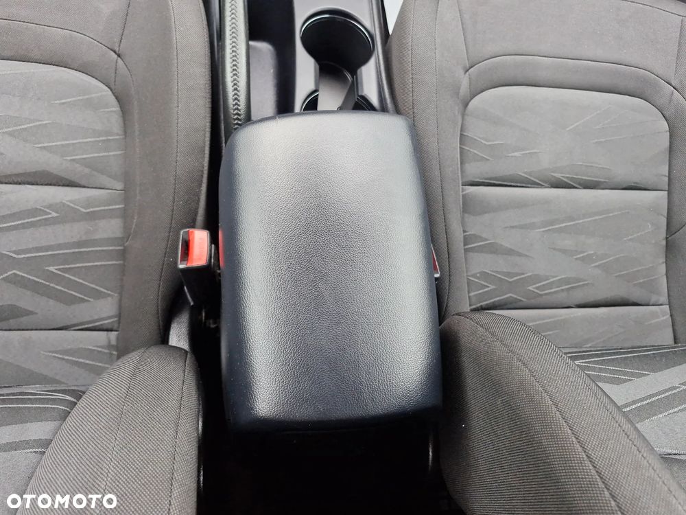 Kia Ceed 1.4 CVVT Attract - 34
