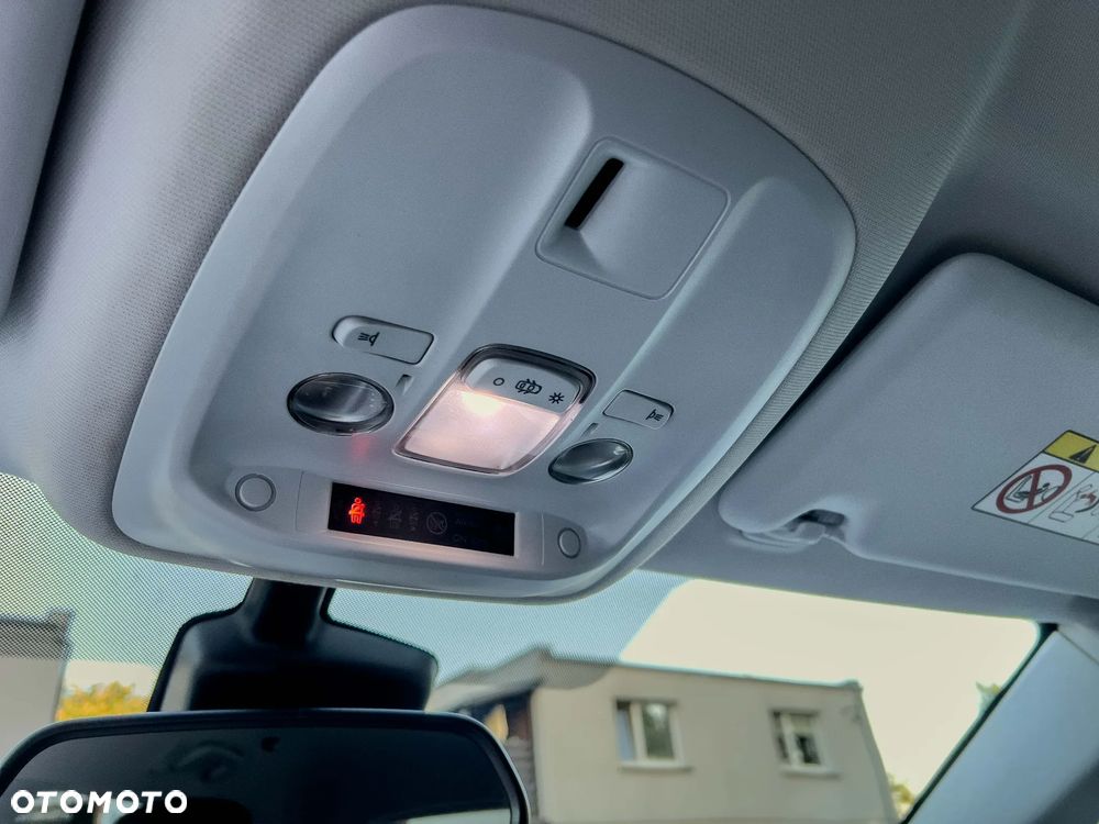 Peugeot 308 BlueHDi 150 EAT6 Stop & Start Business-Line - 24