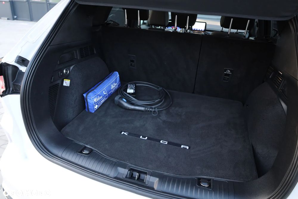 Ford Kuga 2.5P PHEV FWD Vignale - 33
