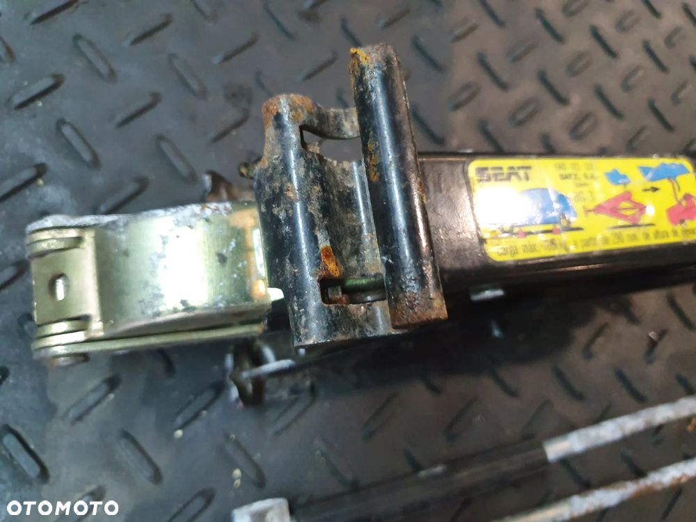 LEWAREK, PODNOŚNIK, WINDA DO KOŁA SEAT CORDOBA 6K0011031 ORYGINAŁ - 3