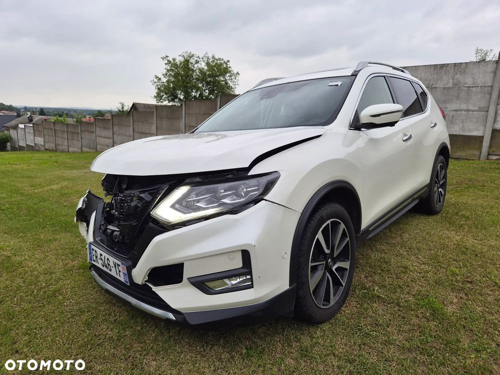 Nissan X-Trail 1.6 DCi Xtronic Tekna - 1