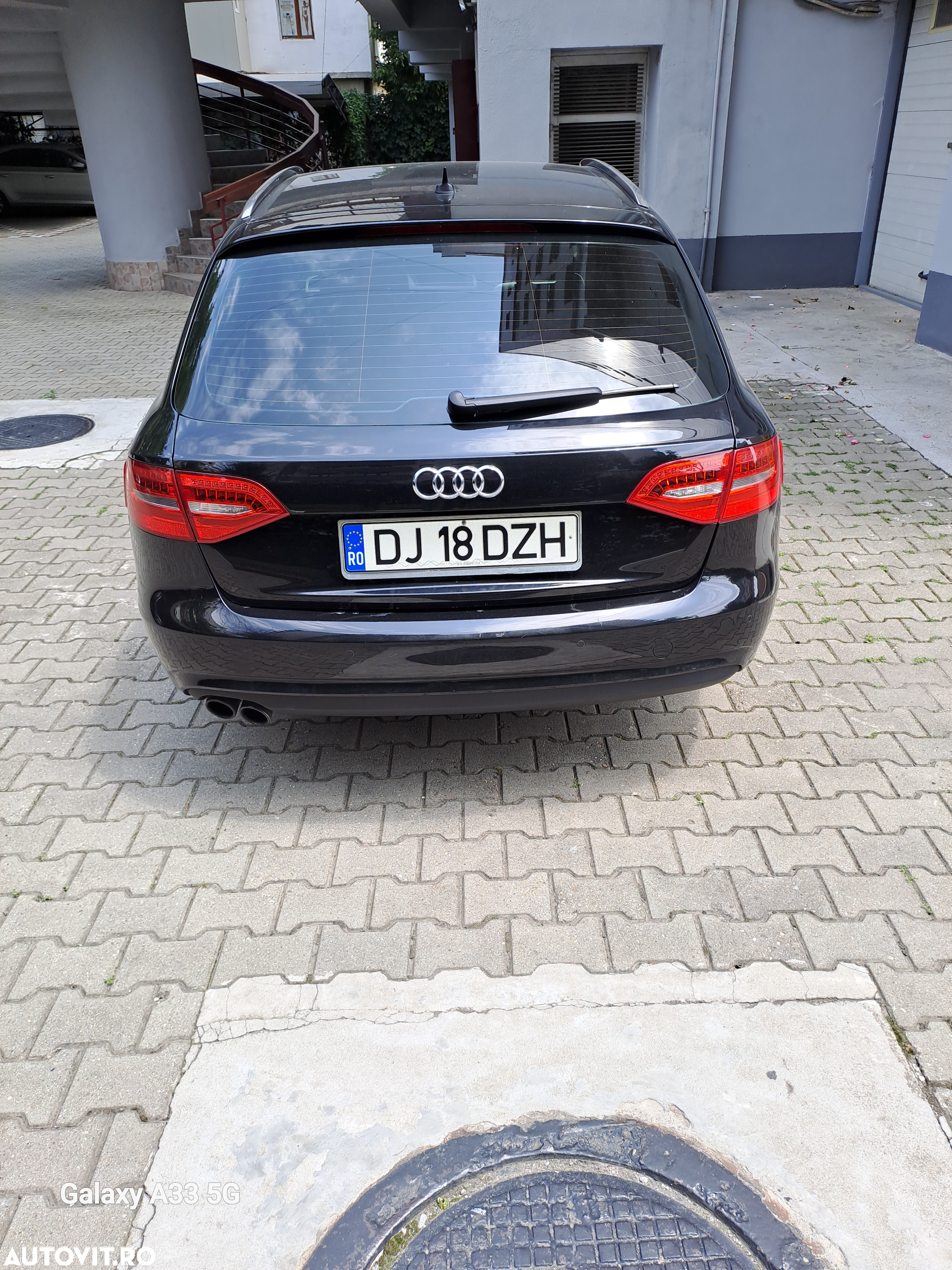 Audi A4 Avant 2.0 TDI - 10