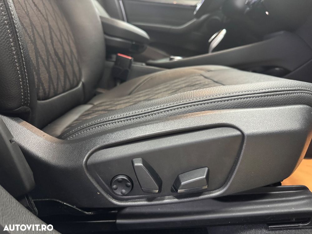 BMW X1 xDrive18d Aut. Sport Line - 16