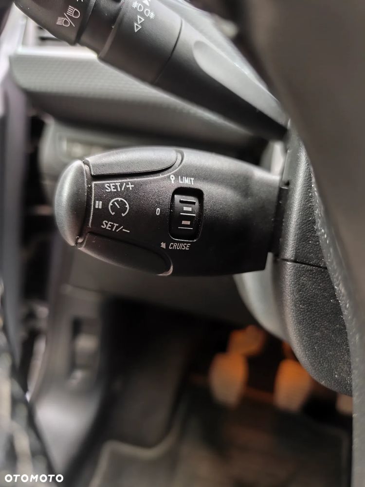 Peugeot 2008 PureTech 130 GPF Stop&Start Allure - 20