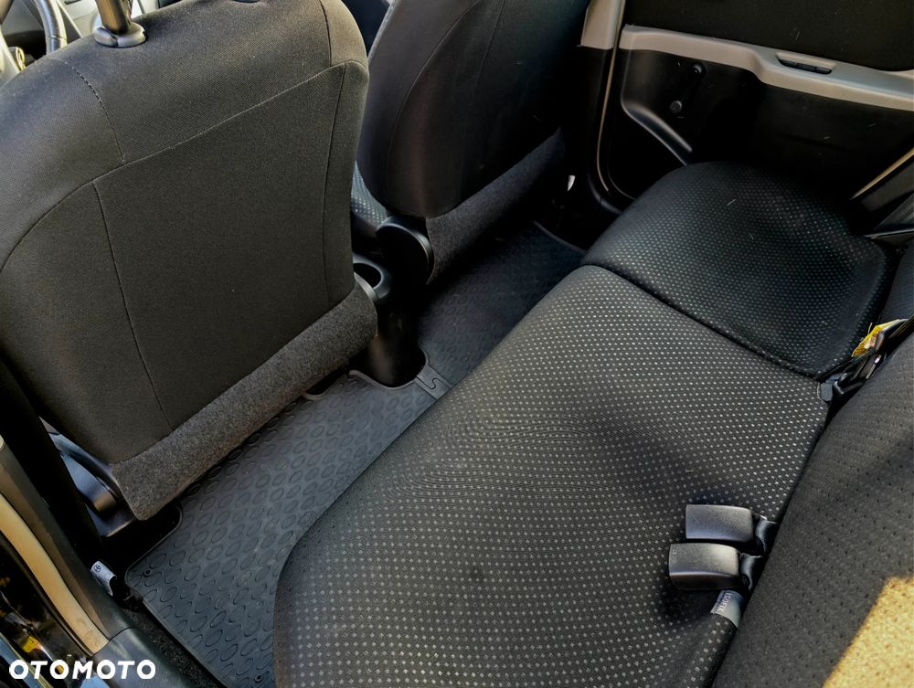 Toyota Yaris 1.33 Life - 9