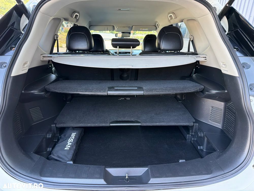 Nissan X-Trail 1.6L dCI Start/Stop 4x4-i Tekna - 17