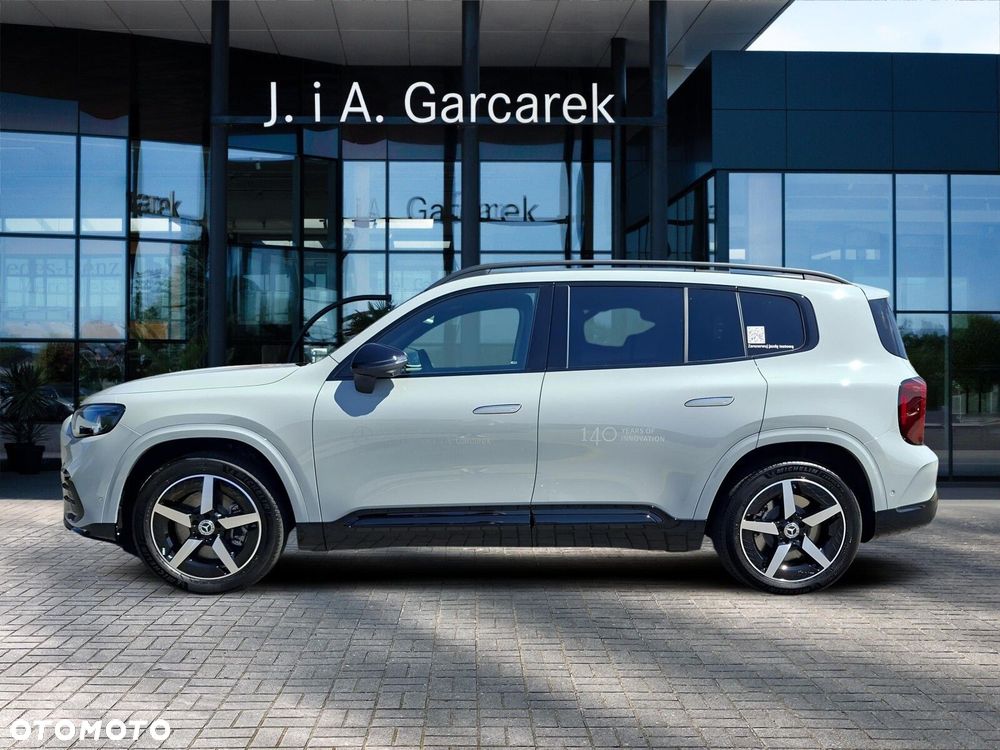 Mercedes-Benz GLB - 3