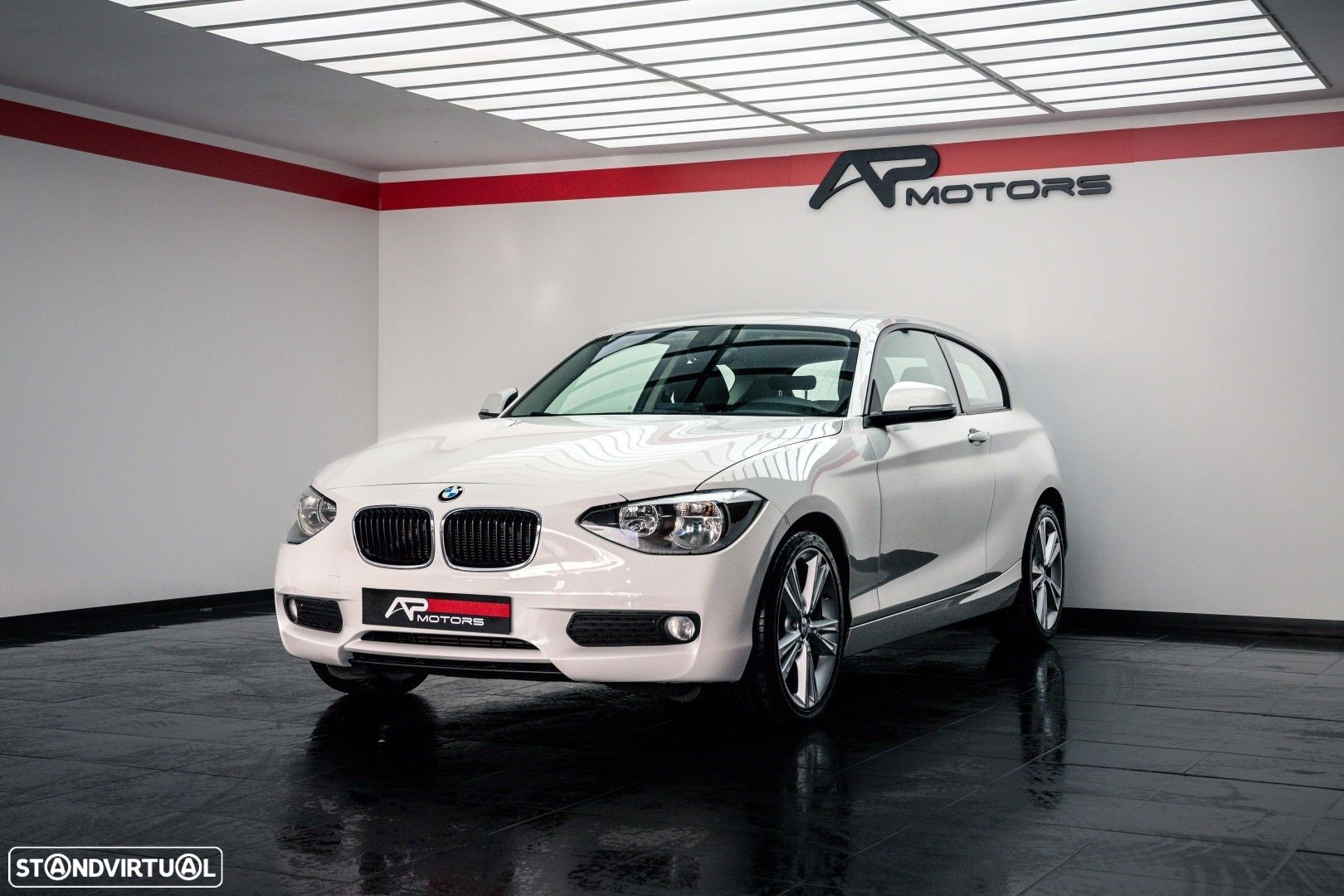 BMW 116 d Line Urban - 13