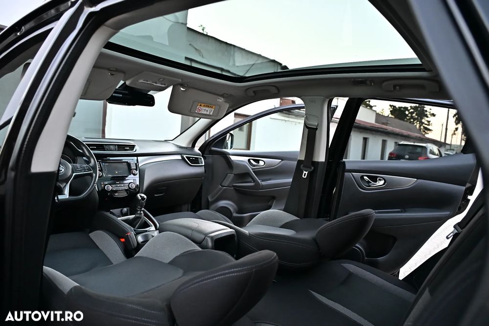 Nissan Qashqai 1.5 DCI N-CONNECTA - 29