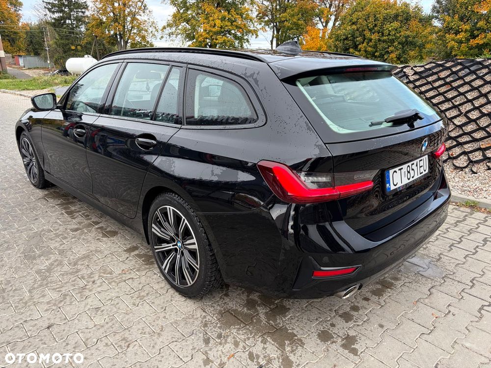 BMW 320D 2022 photo 4