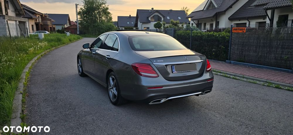 Mercedes-Benz Klasa E 300 9G-TRONIC Avantgarde - 7
