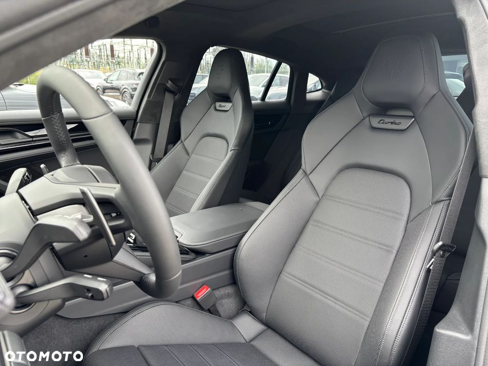 Porsche Panamera Turbo E-Hybrid PHEV - 28