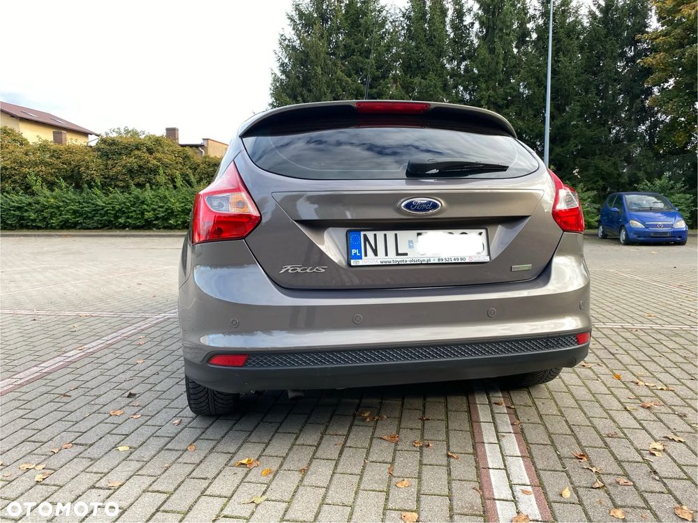 Ford Focus - 8