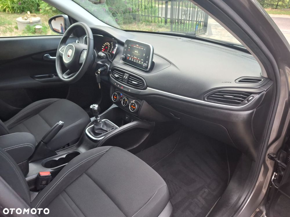 Fiat Tipo 1.4 T-Jet Business Line - 12