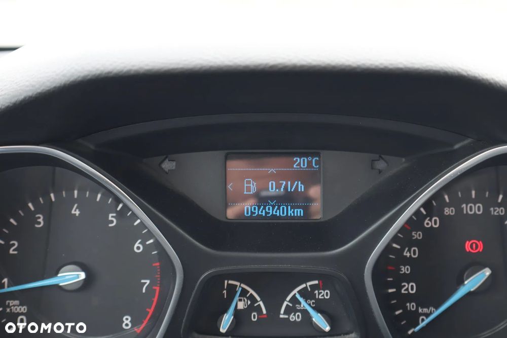 Ford Focus 1.6 Trend - 6