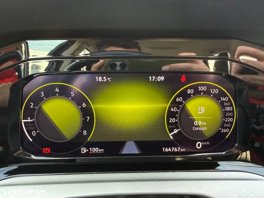 Volkswagen Golf 1.0 TSI Comfortline - 17