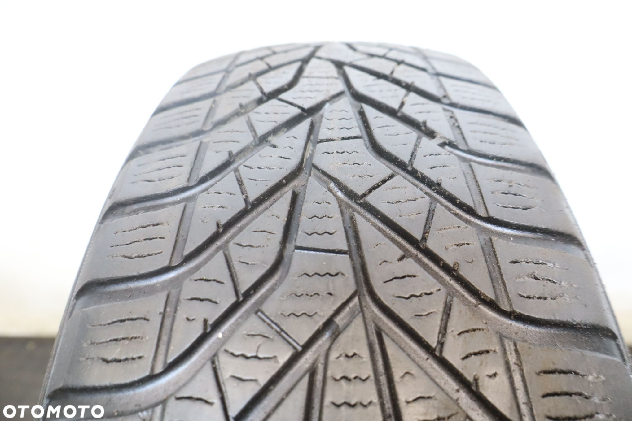 OPONA OPONY 2 SZT YOKOHAMA  195/65/15 ZIMA 19R - 10