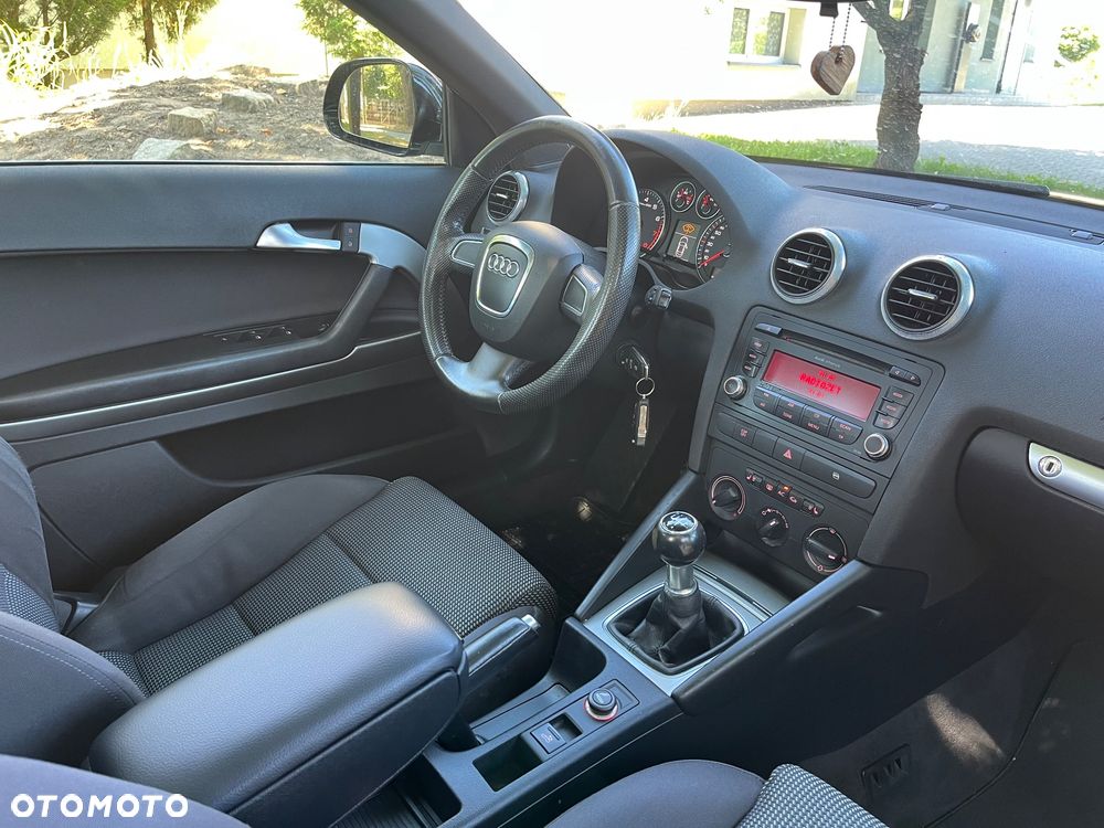 Audi A3 Cabrio 1.6 Ambition - 6