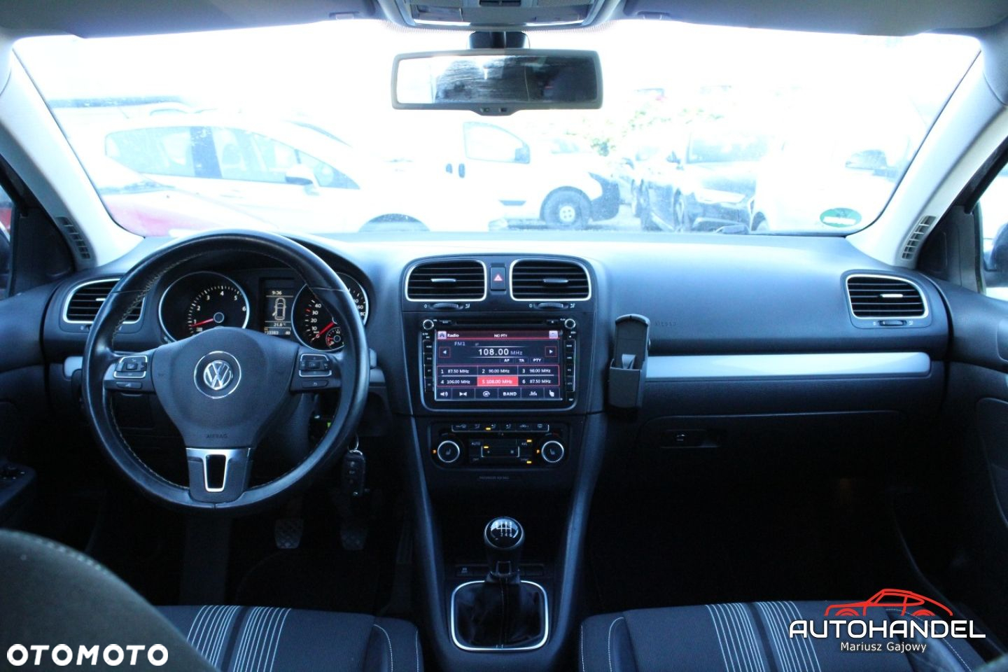 Volkswagen Golf - 19