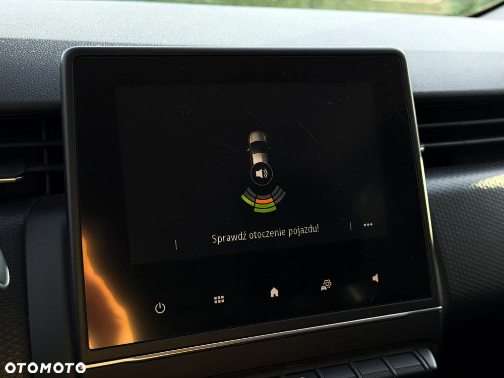 Renault Clio TCe 100 BUSINESS EDITION - 26