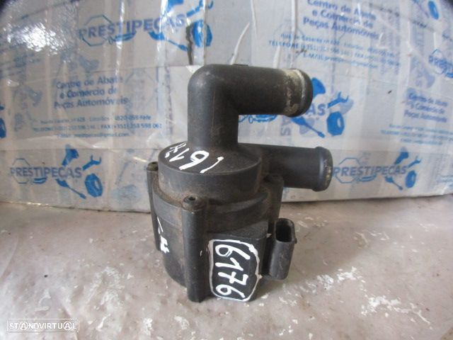 Bomba Ar Agua E Compressores 5N0965561 VW GOLF 6 2010 1.6 TDI 105CV 0P Bomba De Água AUDI A3 8P SPORTBACK 2010 2.0Tdi 140Cv 5P PRETO - 1