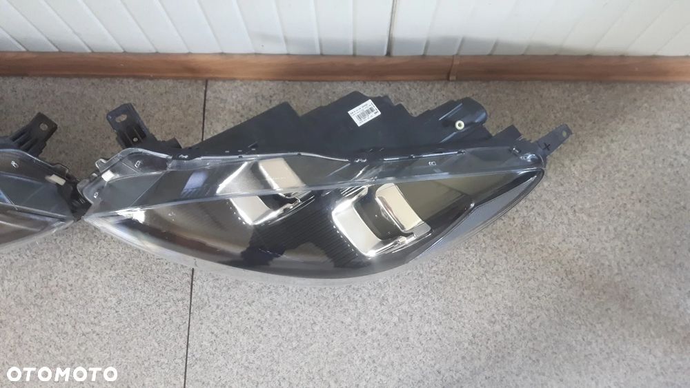 KUGA MK3 LAMPA PRAWA LEWA FULL LED SOCZEWKA LV4B-13E017-AP LV4B-13E016-AP - 3