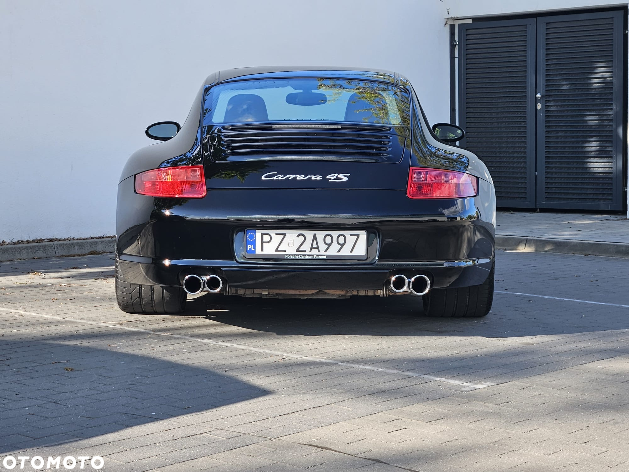 Porsche 911 Carrera 4S - 14
