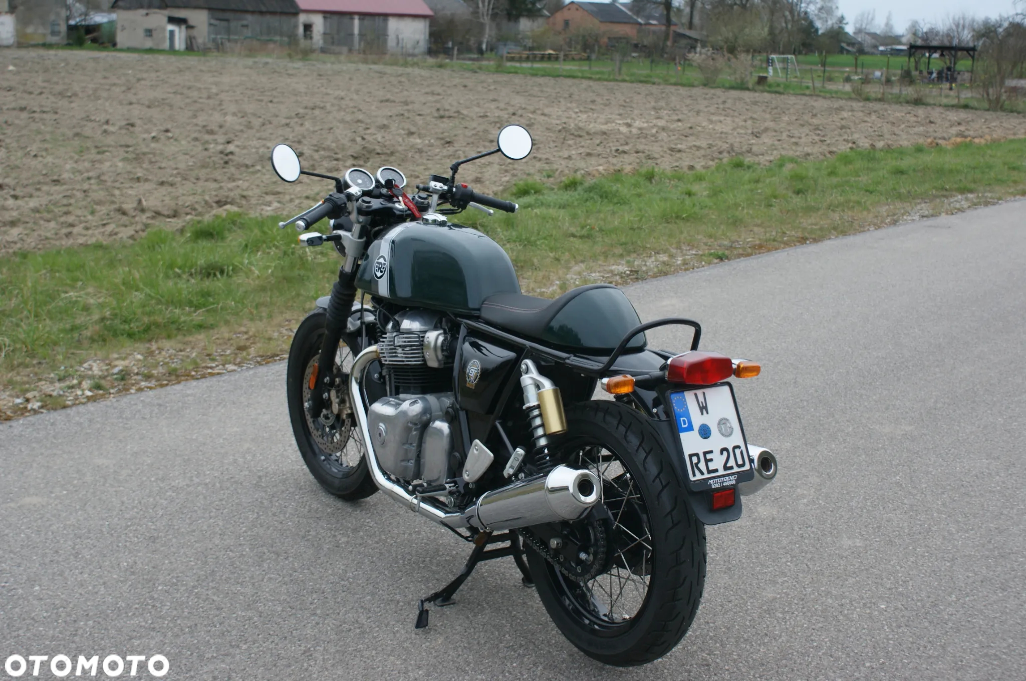 Royal Enfield Continental - 7
