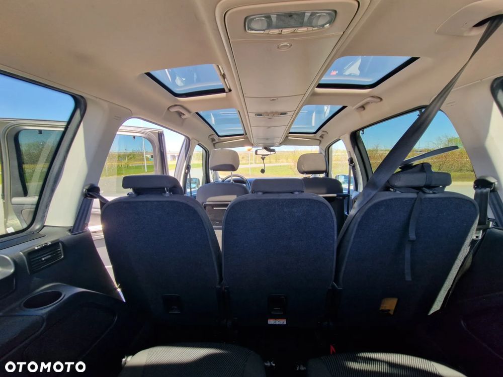 Ford Galaxy 2.0 TDCi Titanium MPS6 - 12