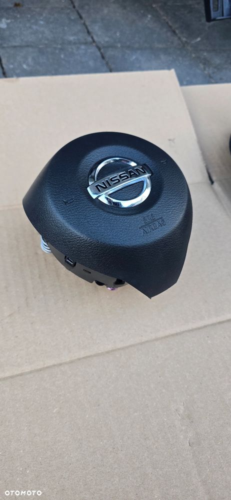 Deska rozdzielcza Nissan Leaf II 2019 oryginal plus poduszki - 9