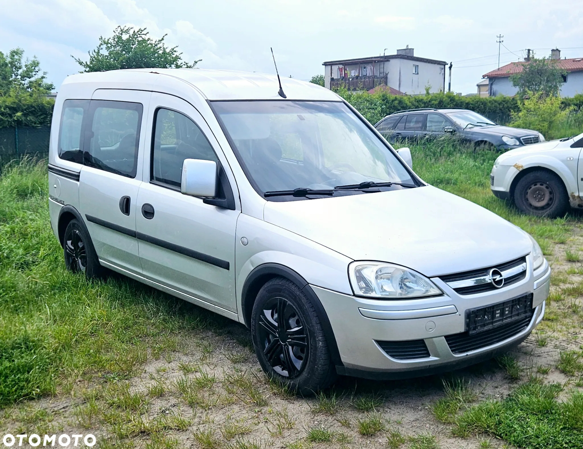 Opel Combo Tour 1.3 CDTI Enjoy - 2