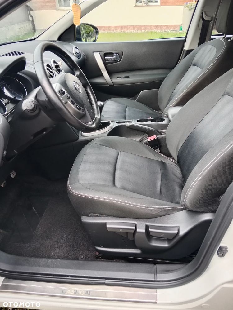 Nissan Qashqai - 6