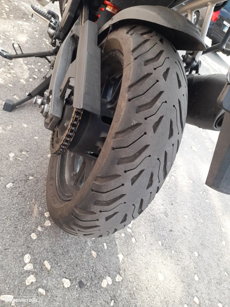 Suzuki DL Vstrom - 3