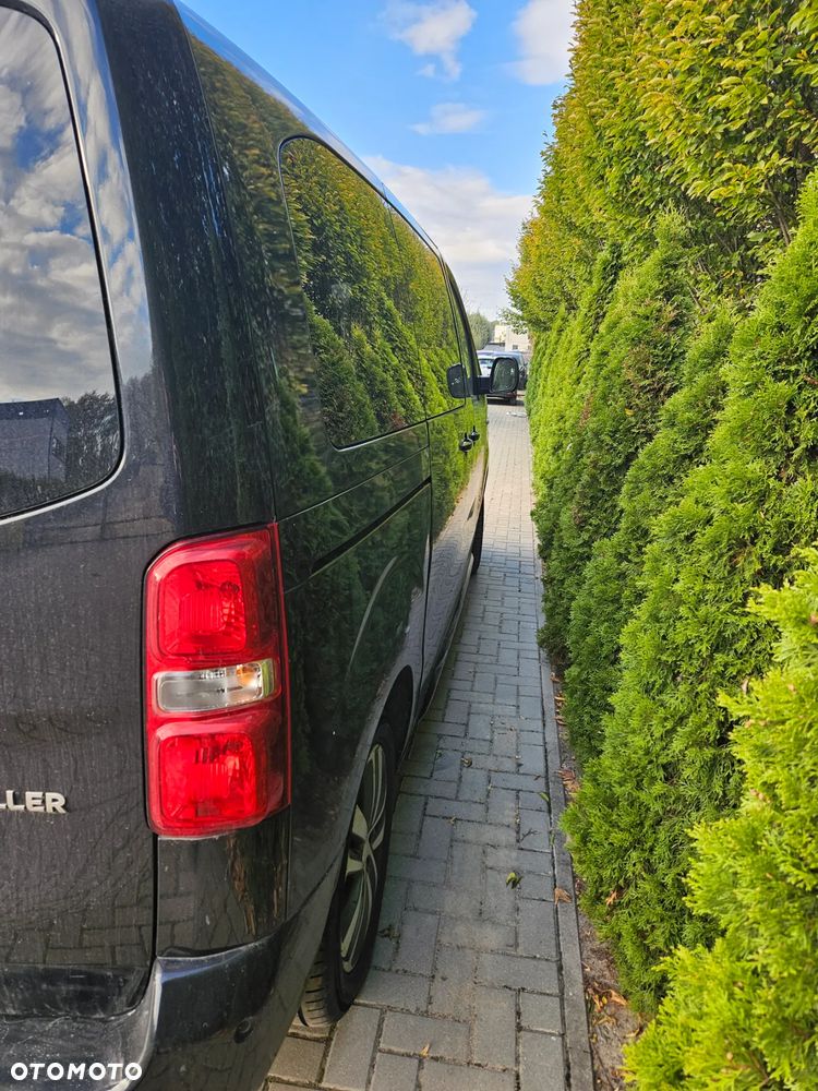 Peugeot Traveller - 8