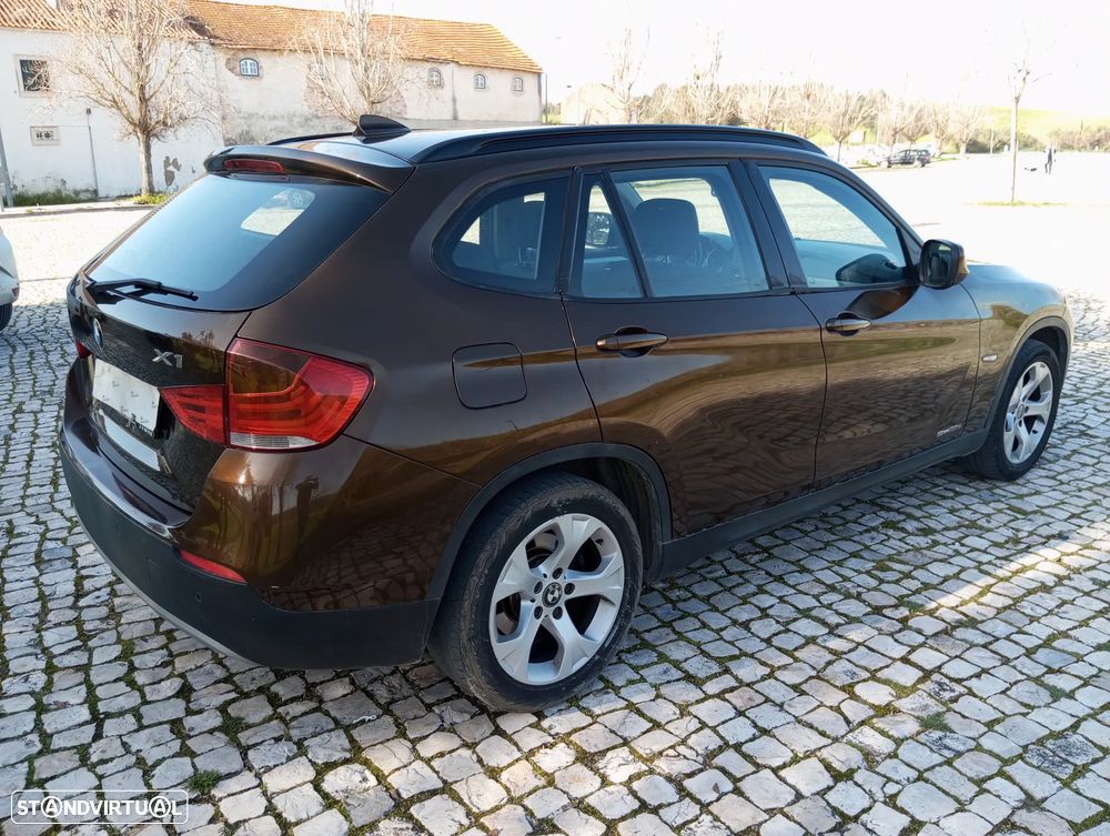 BMW X1 20 d sDrive - 11