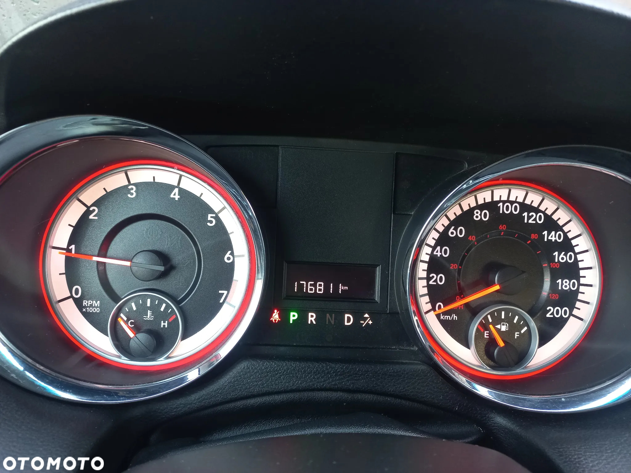 Dodge Grand Caravan - 22