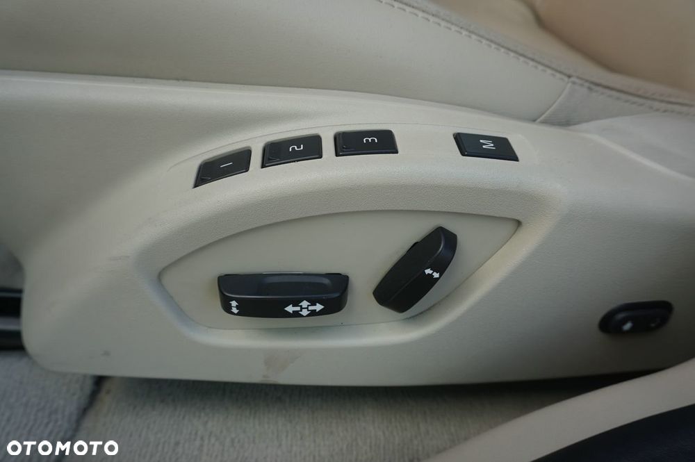 Volvo XC 60 D4 Drive-E Summum - 11