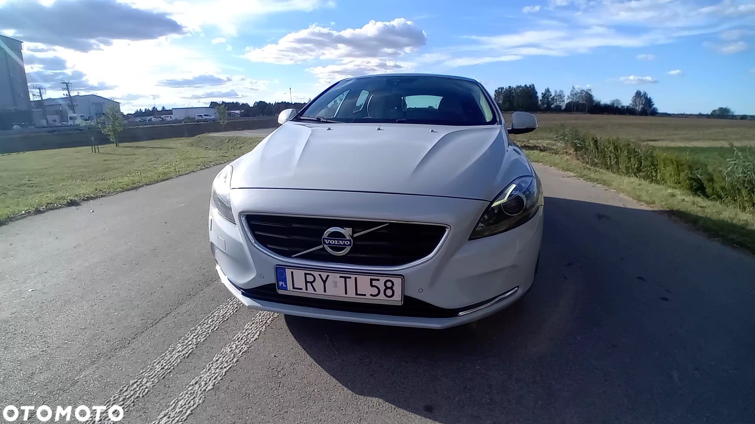 Volvo V40 D4 Drive-E Ocean Race - 26