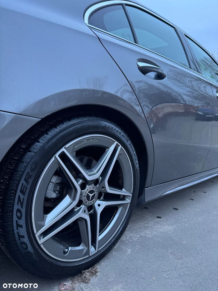 Mercedes-Benz Klasa A 220 4Matic 7G-DCT AMG Line - 5