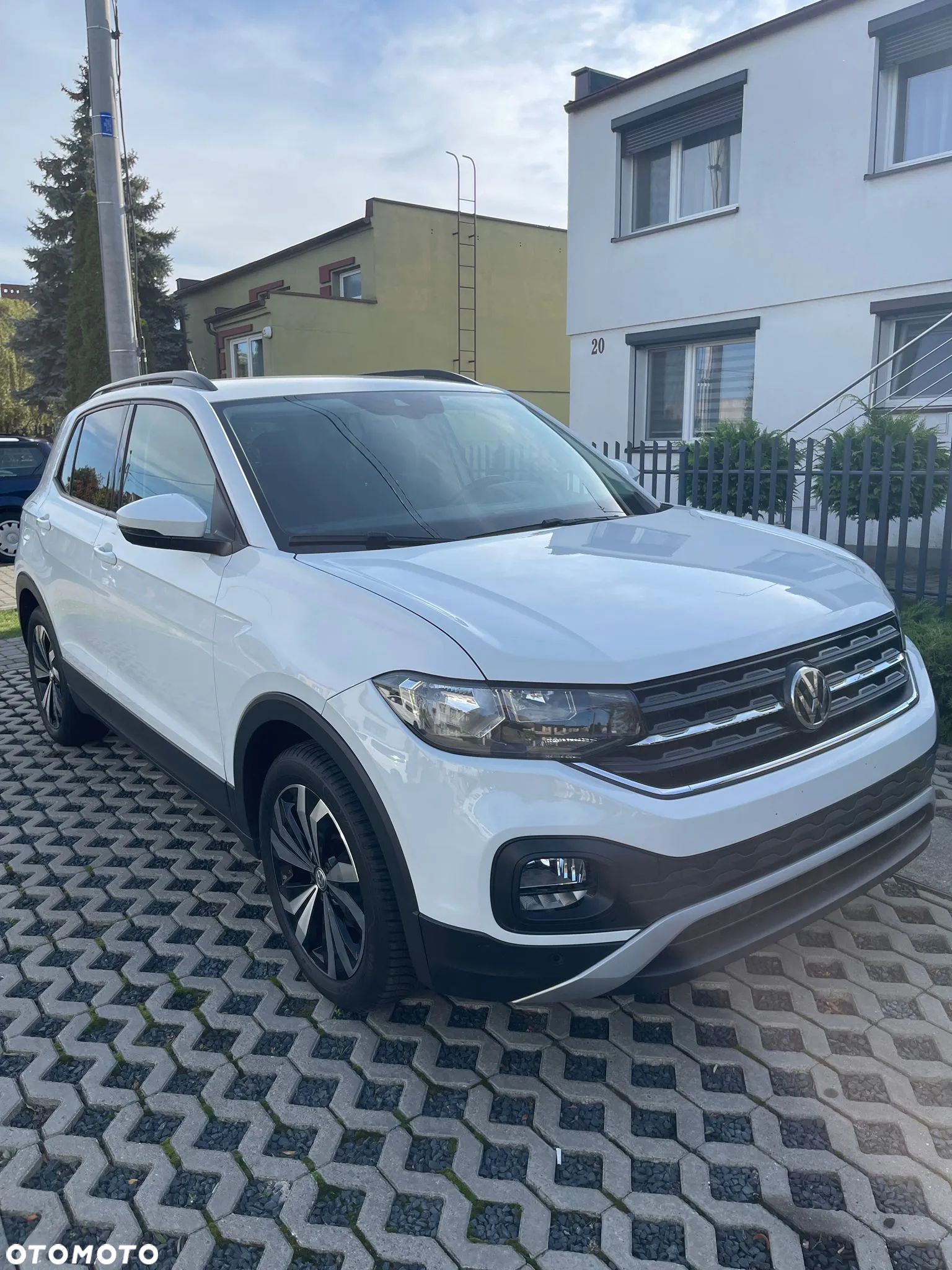 Volkswagen T-Cross - 1
