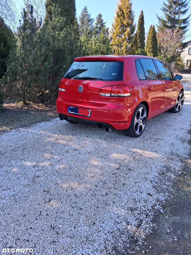 Volkswagen Golf - 9