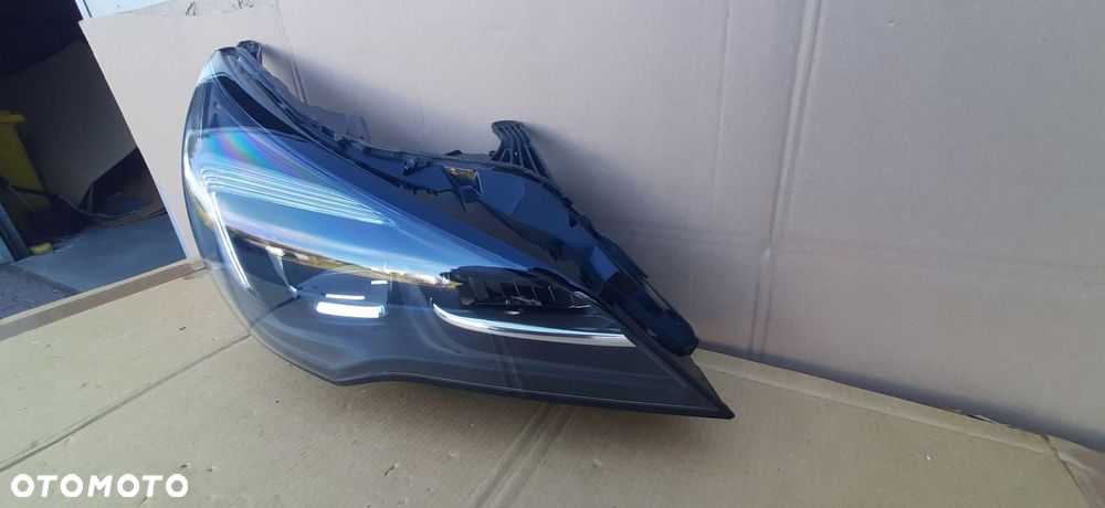 lampa przód prawa opel astra k lift full led 19- - 6