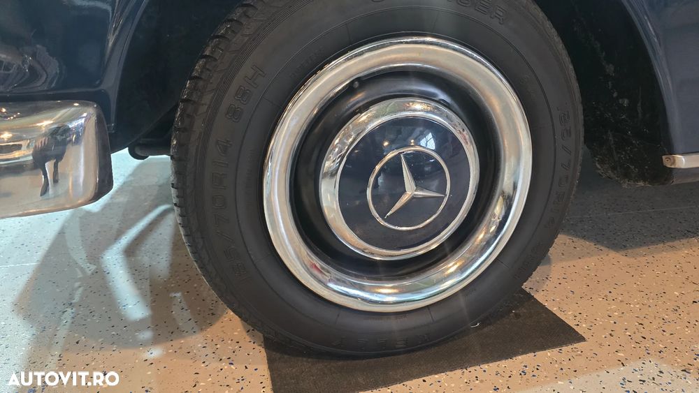 Mercedes-Benz W110/W111 - 9