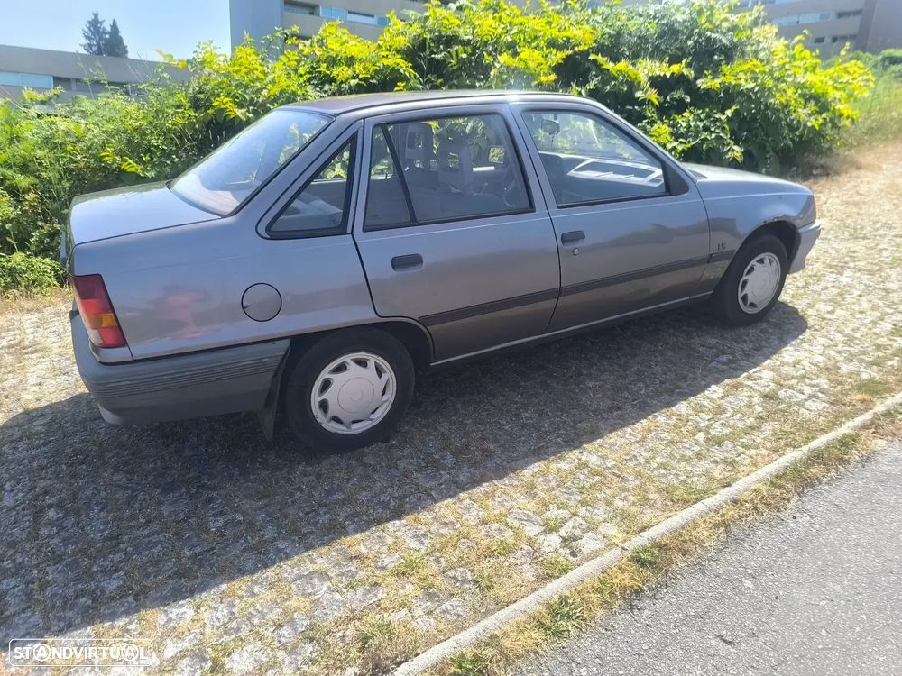 Opel Kadett - 5